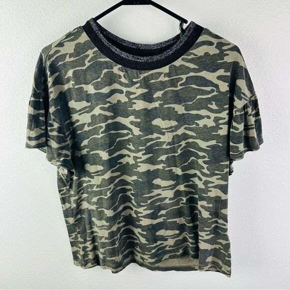 Nicole Miller Linen Blend Camo Ruffle Sleeve Tee Size S - Picture 1 of 3